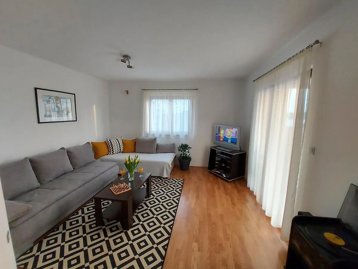 Apartments Gracia & Toni Trogir
