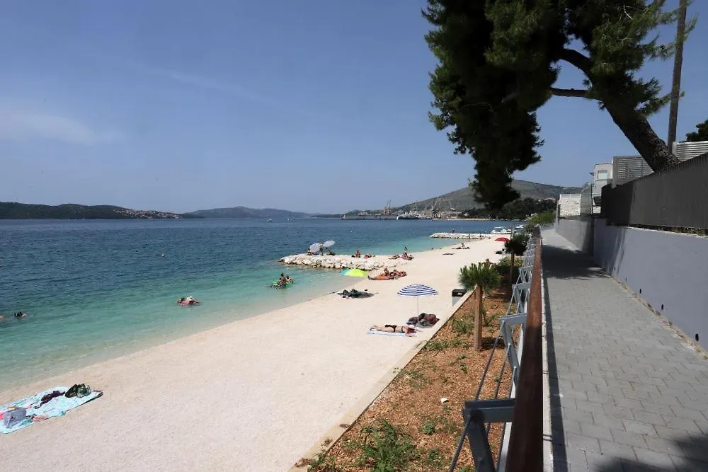 Apartments Gracia & Toni Trogir