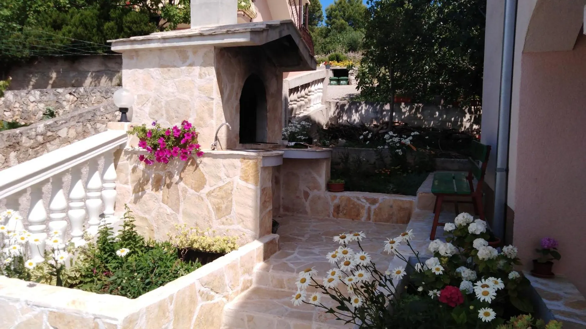 Apartments Gracia & Toni Trogir Croatia